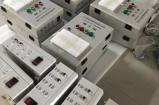 廣眾升級版KZB-3型儲氣罐超溫保護裝置發(fā)貨現場